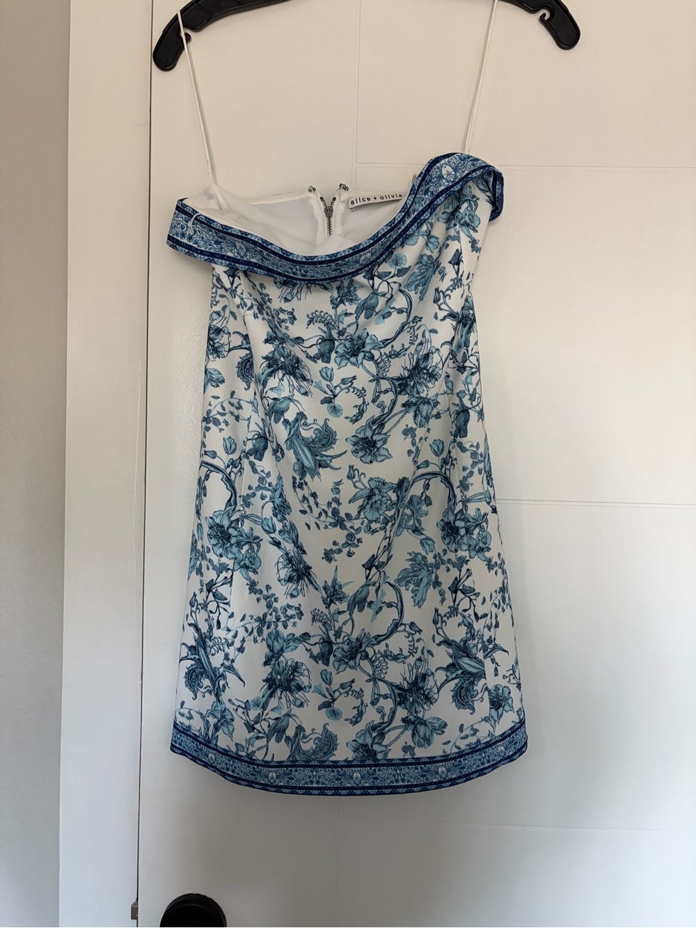 Alice + Olivia Blue and White Off-Shoulder Floral Mini Dress